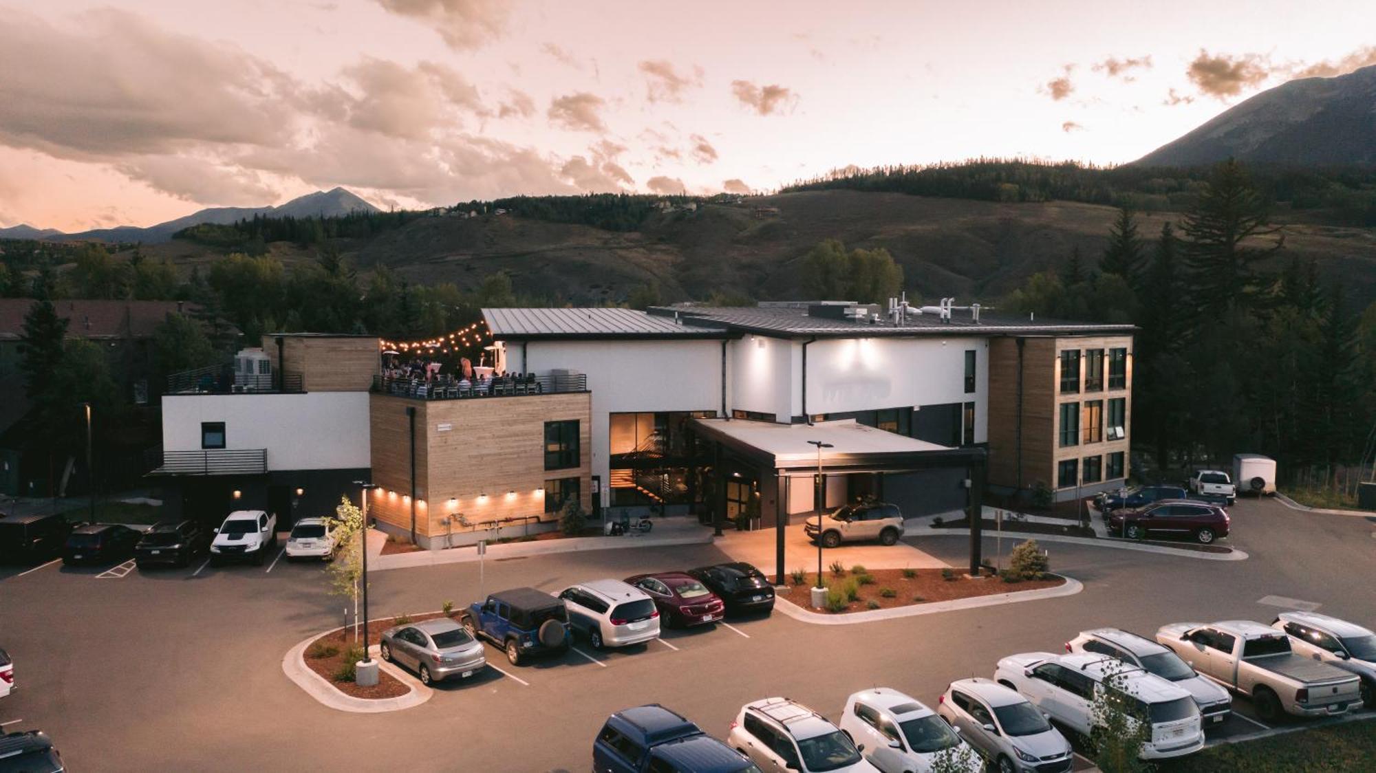 The Block Hotel & Commons Silverthorne Esterno foto